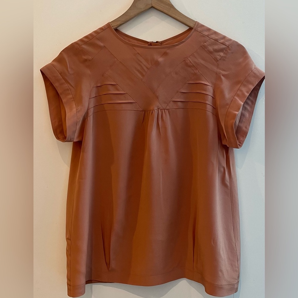 Madewell Broadway & Broome 100% Silk Short Sleeve Top Peachy/Orange Color Size S
